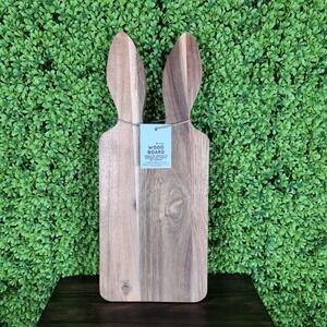 Crofton Bunny Wood Board Acacia Wood Rabbit Charcuterie Serving Tray 17x7 NEW